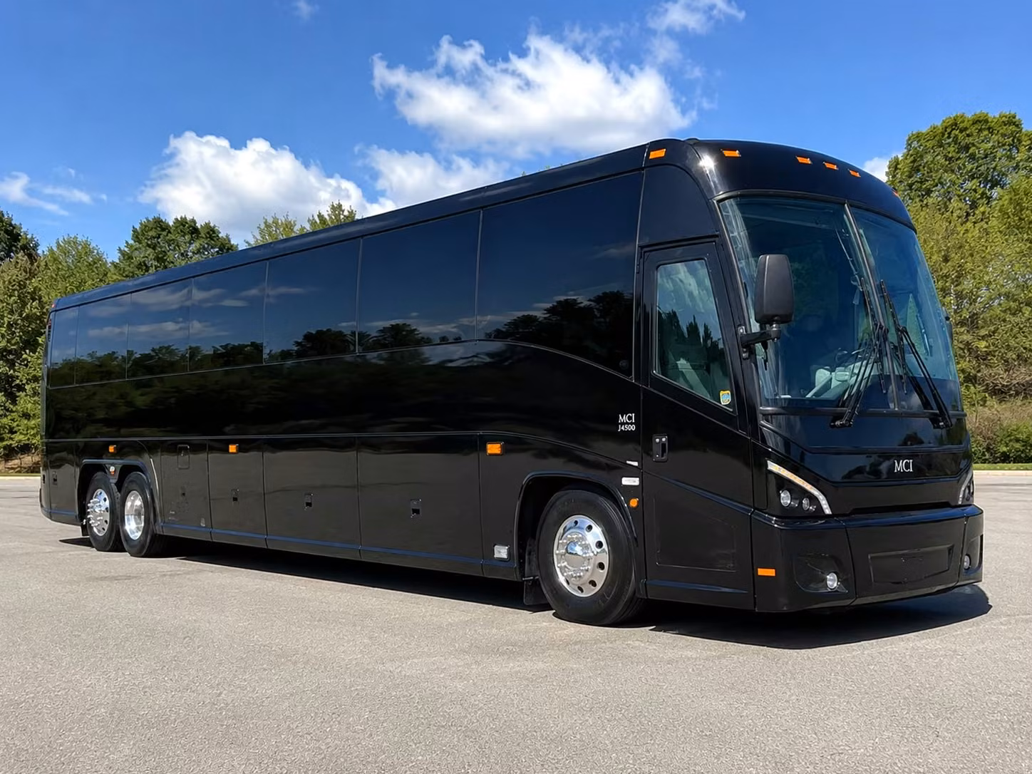 charterbusrentalscottsdale com will help you book employee shuttle services across the scottsdale corridor