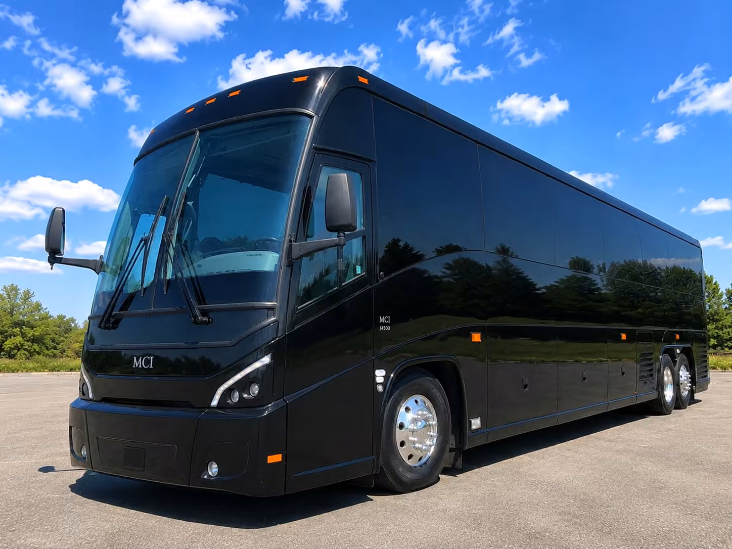 finding the right bus for golf outings team building events and client entertainment in scottsdale