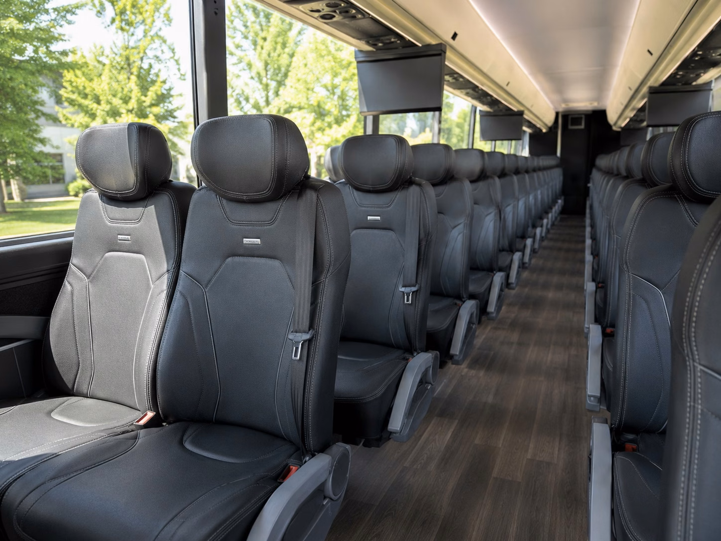 get your group to wm phoenix open fan transportation without the parking nightmare