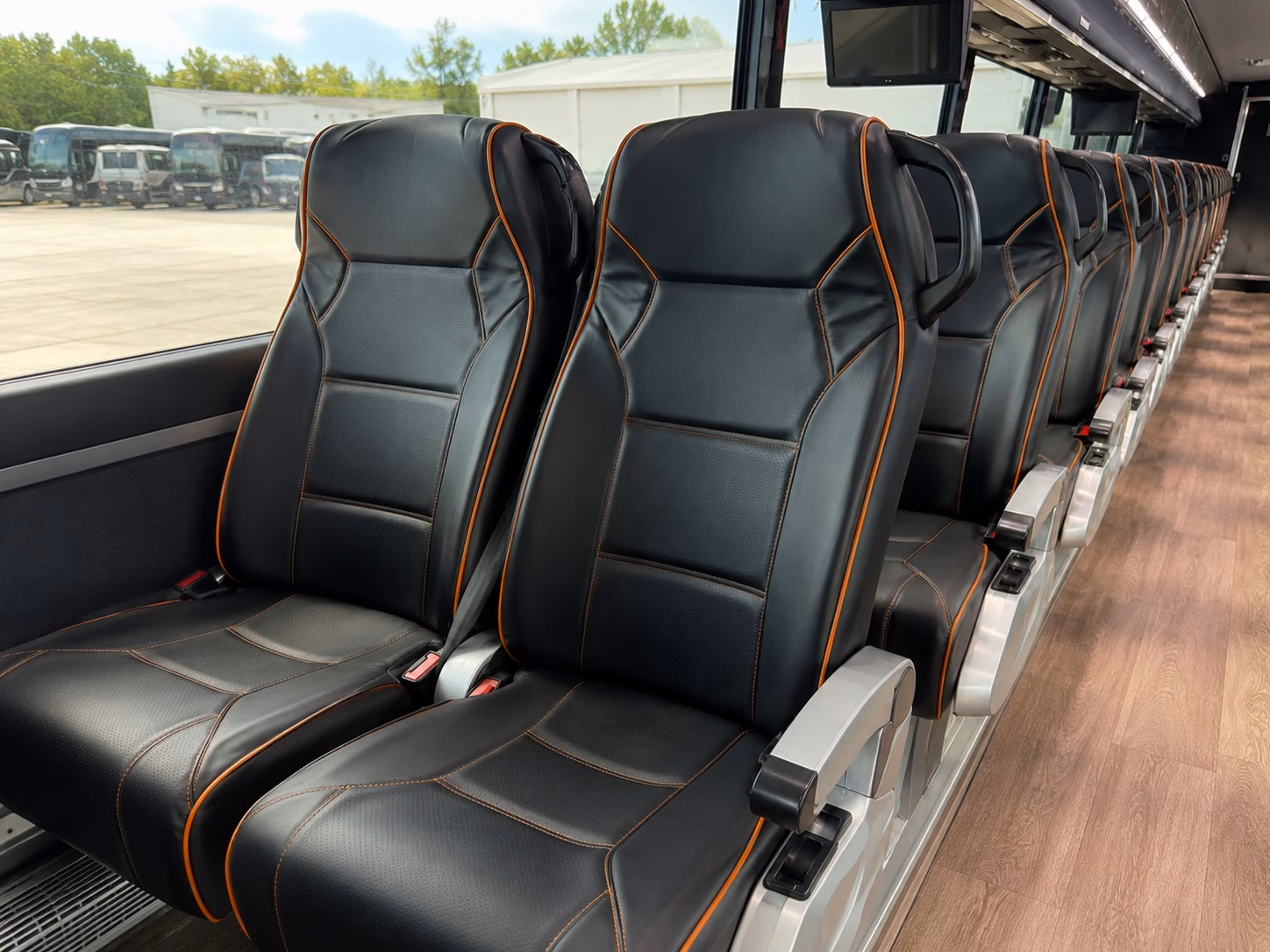 we make it easy to arrange scottsdale zoo and aquarium field trip shuttles